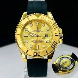 Relógio Rolex Yacht Master 1ª Linha – Dourado e Preto – Pulseira de Borracha