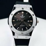 Relógio Hublot Geneve 1ª Linha Preto no Atacado - Pulseira de Borracha + Caixa | Relógios Para Revender Relógio Hublot Geneve 1ª Linha Preto no Atacado – Pulseira de Borracha + Caixa