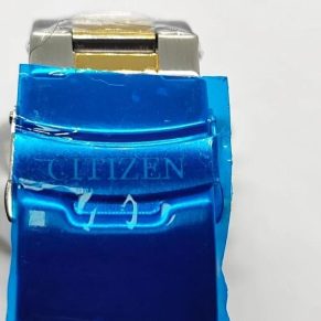 Relógio Citizen C-500 Prata + Caixa no Atacado – Fundo Vermelho