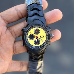 Maior Fornecedor De Relógios No Atacado e Dropshipping | Relógios Para Revender Relógio Oakley GMT Preto Com Amarelo no Atacado